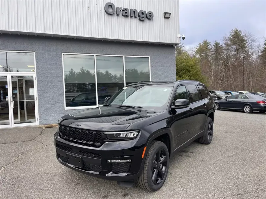 2025 Jeep Grand Cherokee L photo 1