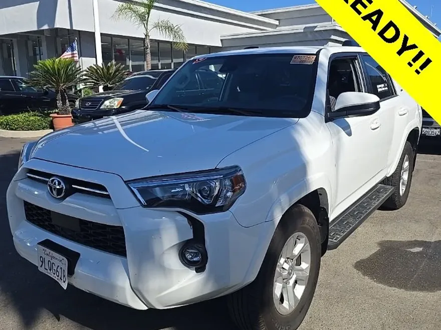 2024 Toyota 4Runner SR5 photo 1