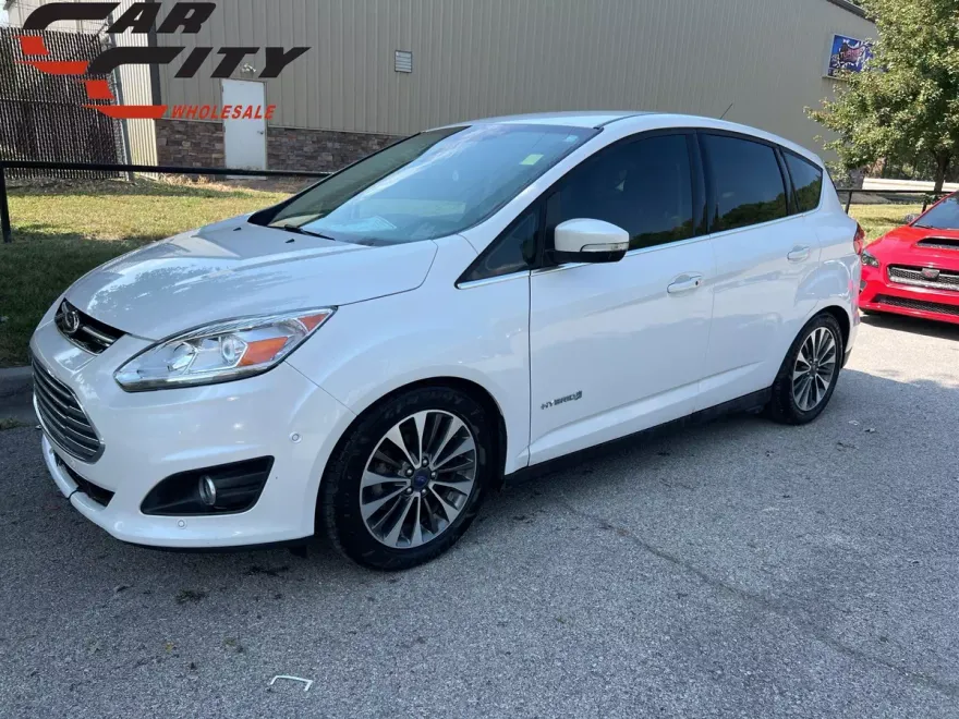 2018 Ford C-Max Hybrid Titanium photo 1