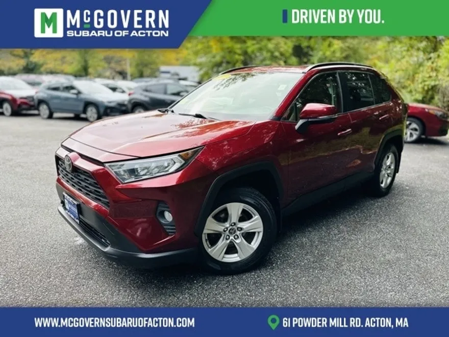2019 Toyota RAV4 XLE photo 1