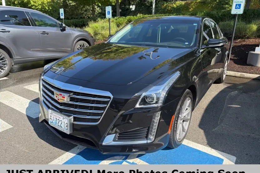 2019 Cadillac CTS Luxury photo 1