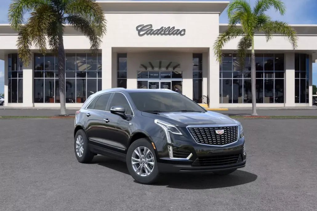 2025 Cadillac XT5 Luxury photo 1