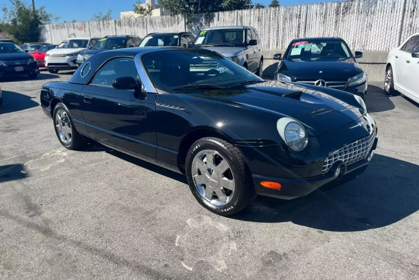 2002 Ford Thunderbird Base photo 1