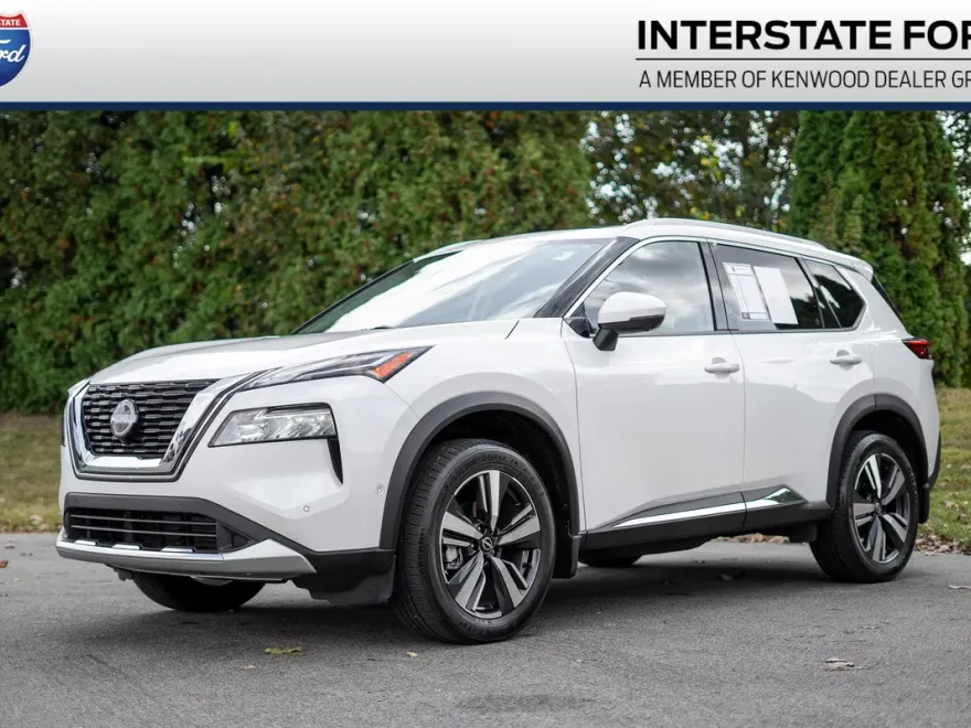 2023 Nissan Rogue Platinum photo 1