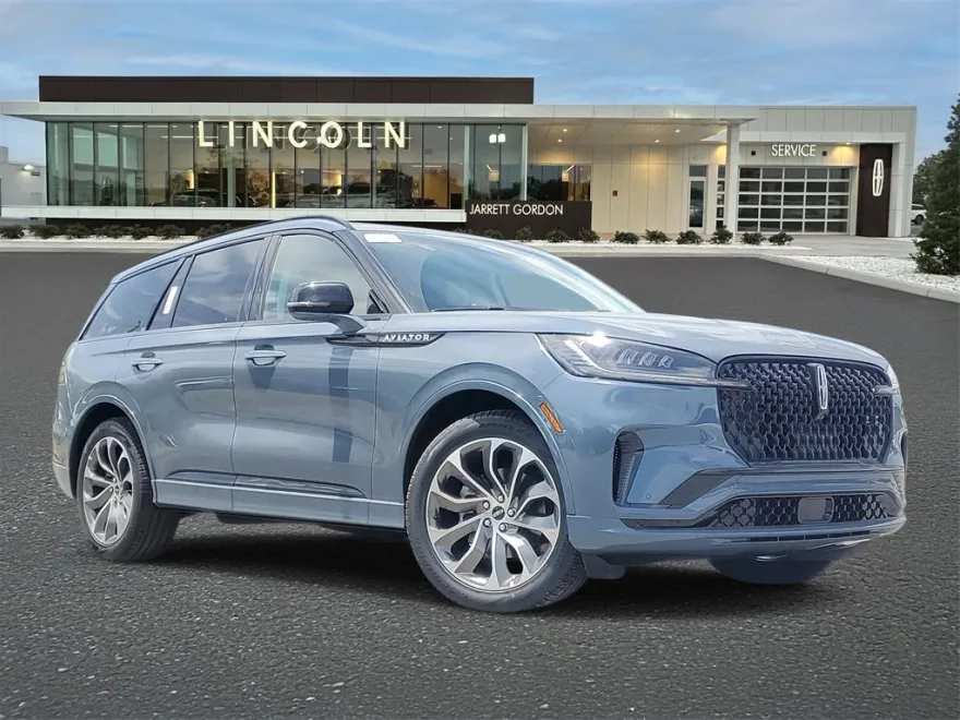2025 Lincoln Aviator Premiere photo 1