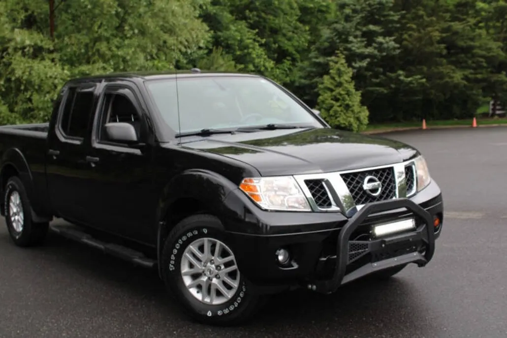 2016 Nissan Frontier SV photo 1