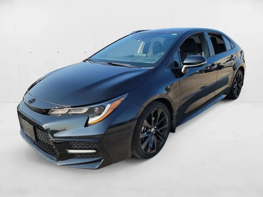 2022 Toyota Corolla SE photo 1