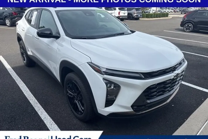 2025 Chevrolet Trax ACTIV photo 1