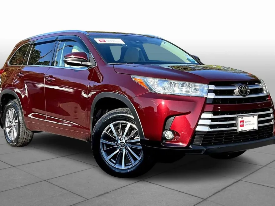 2018 Toyota Highlander XLE photo 1