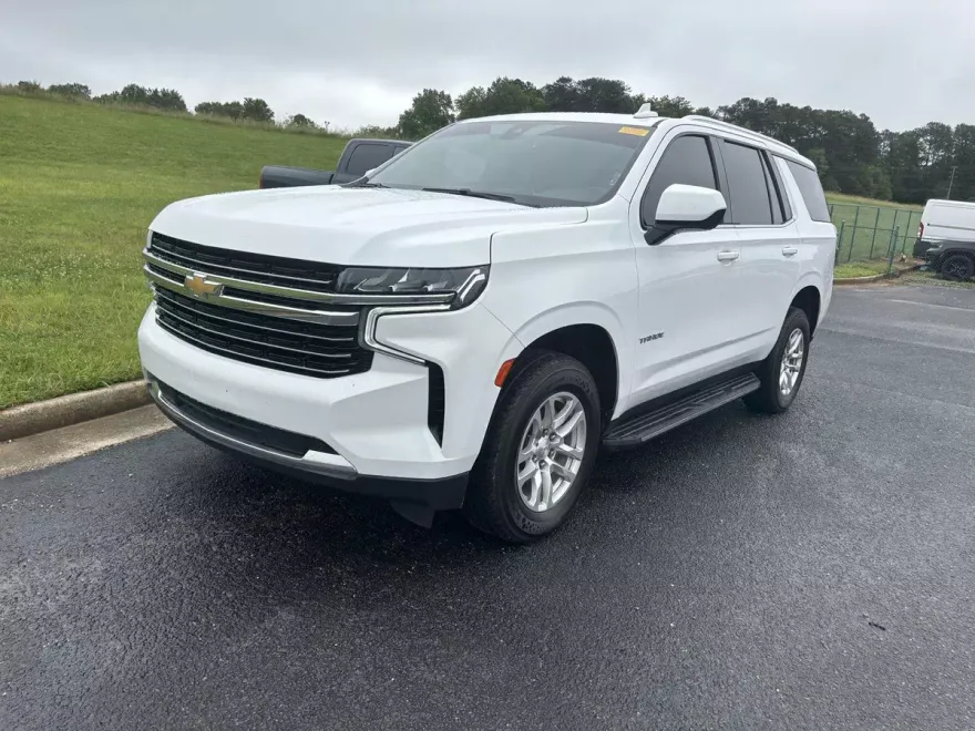 2021 Chevrolet Tahoe LT photo 1