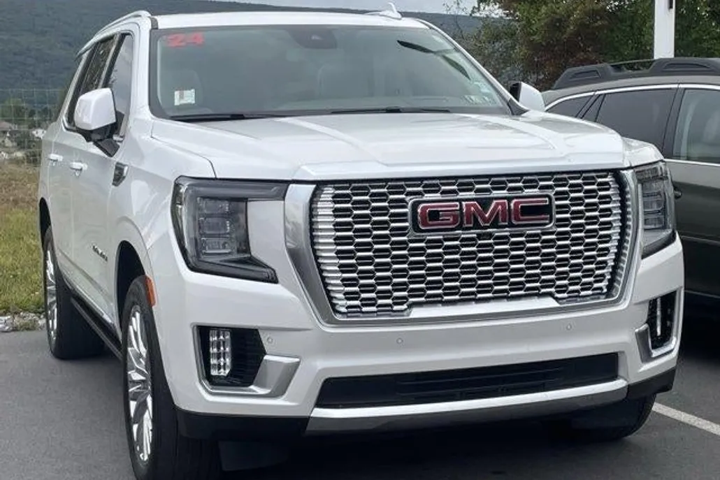 2024 Gmc Yukon Denali photo 1