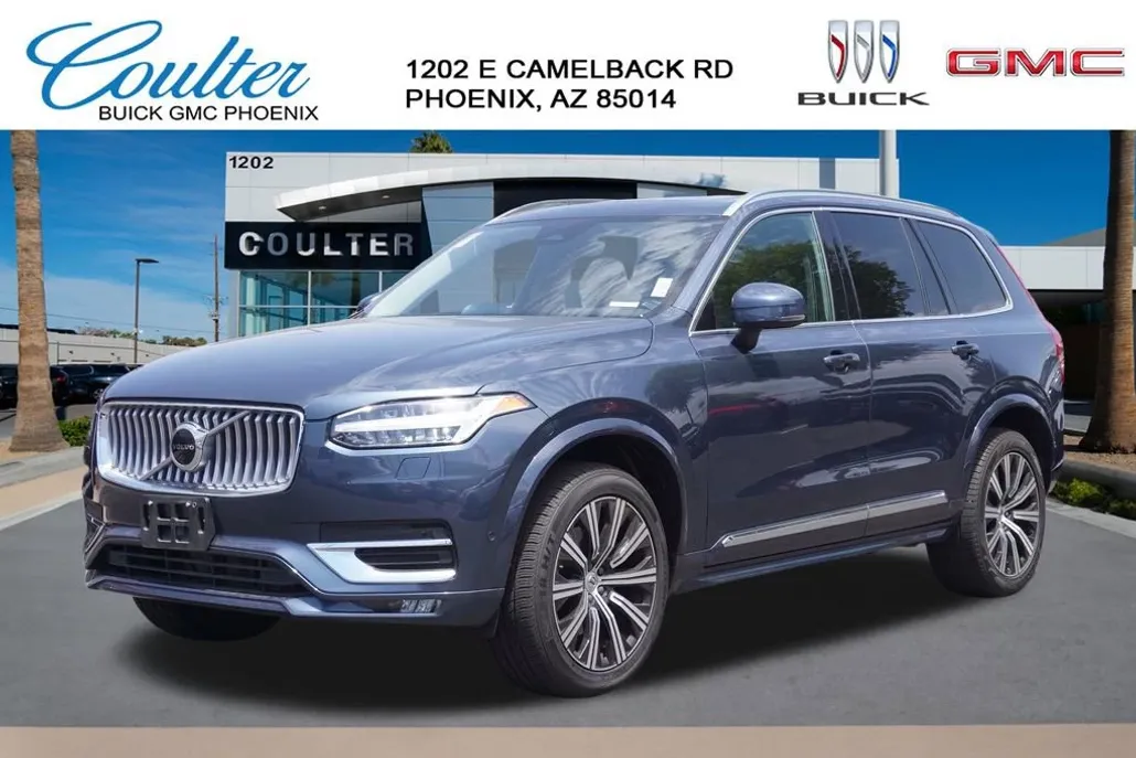 2023 Volvo XC90 B5 Plus photo 1