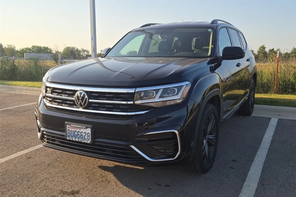 2021 Volkswagen Atlas V6 SE Technology R-Line photo 1