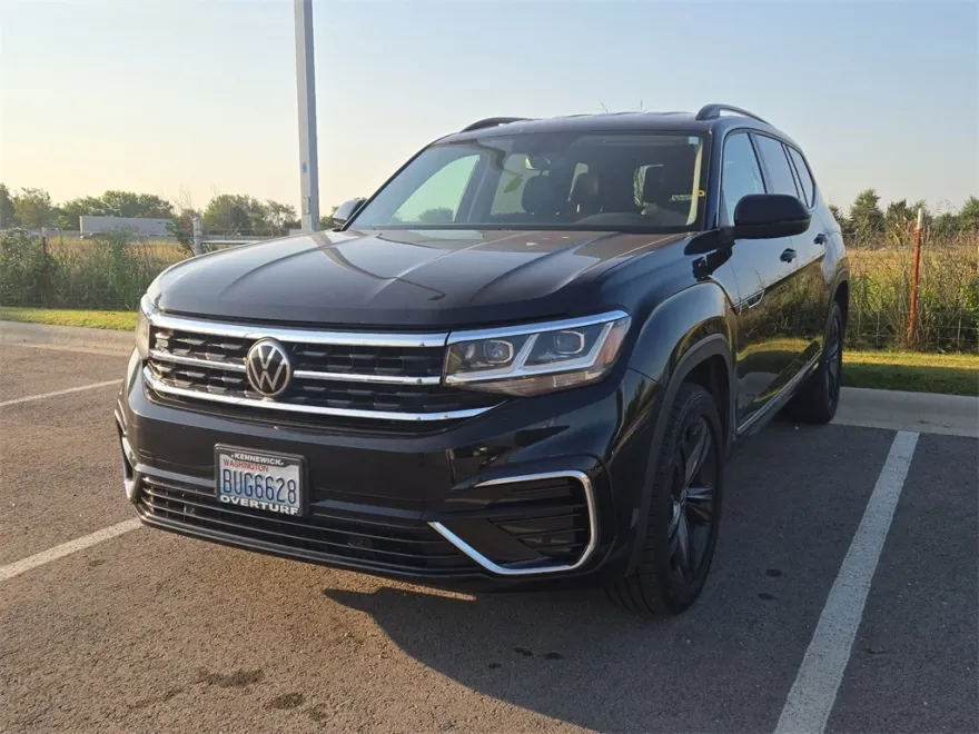 2021 Volkswagen Atlas V6 SE Technology R-Line photo 1