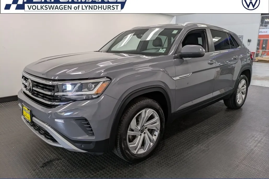 2020 Volkswagen Atlas Cross Sport V6 SE Technology photo 1