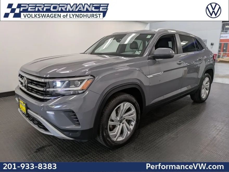 2020 Volkswagen Atlas Cross Sport V6 SE Technology photo 1