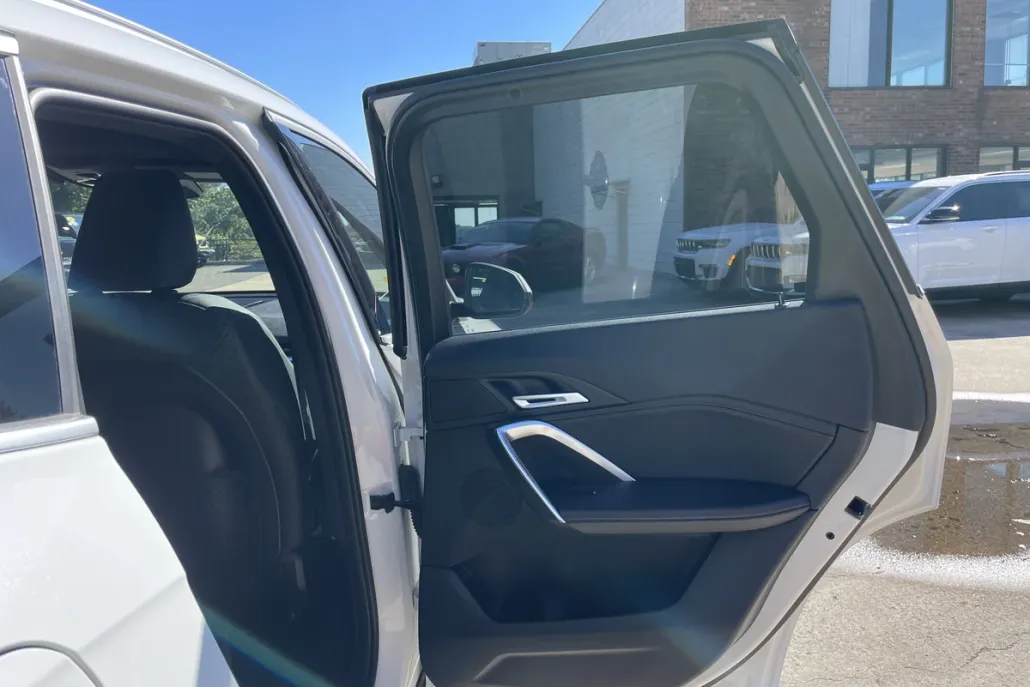 2023 Bmw X1 XDrive28i photo 1