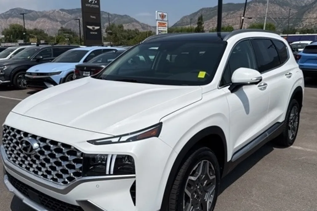 2023 Hyundai Santa Fe Plug-In Hybrid Limited photo 1