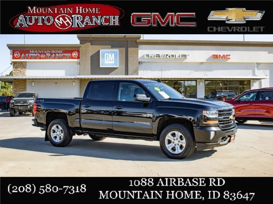 2018 Chevrolet Silverado 1500 LT photo 1