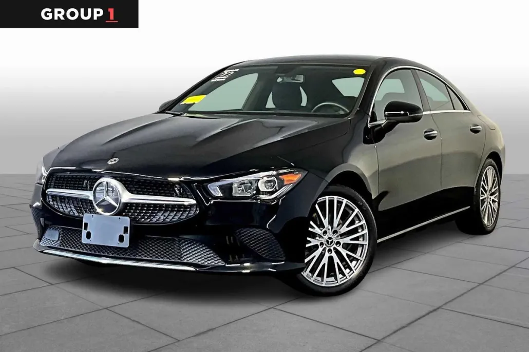 2022 Mercedes Benz CLA 250 4MATIC photo 1