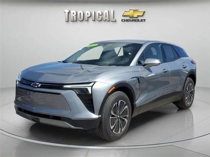 2025 Chevrolet Blazer EV photo 1