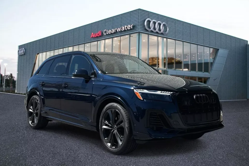 2025 Audi Q7 55 Prestige photo 1