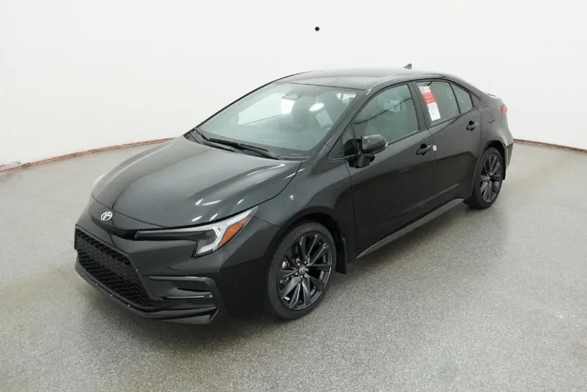 2026 Toyota Corolla SE photo 1