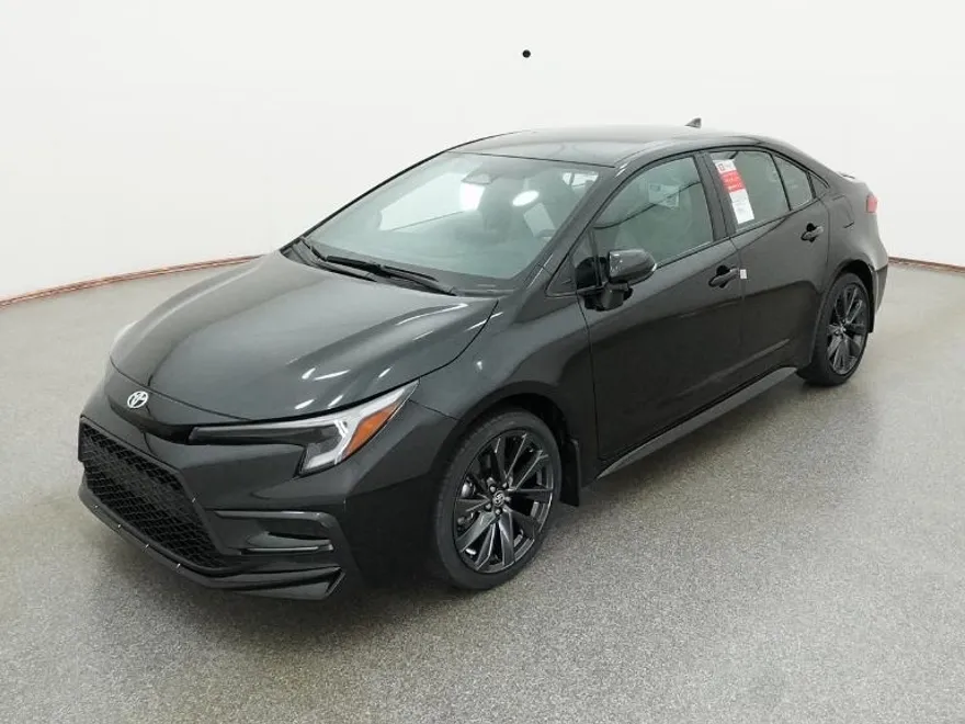 2026 Toyota Corolla SE photo 1