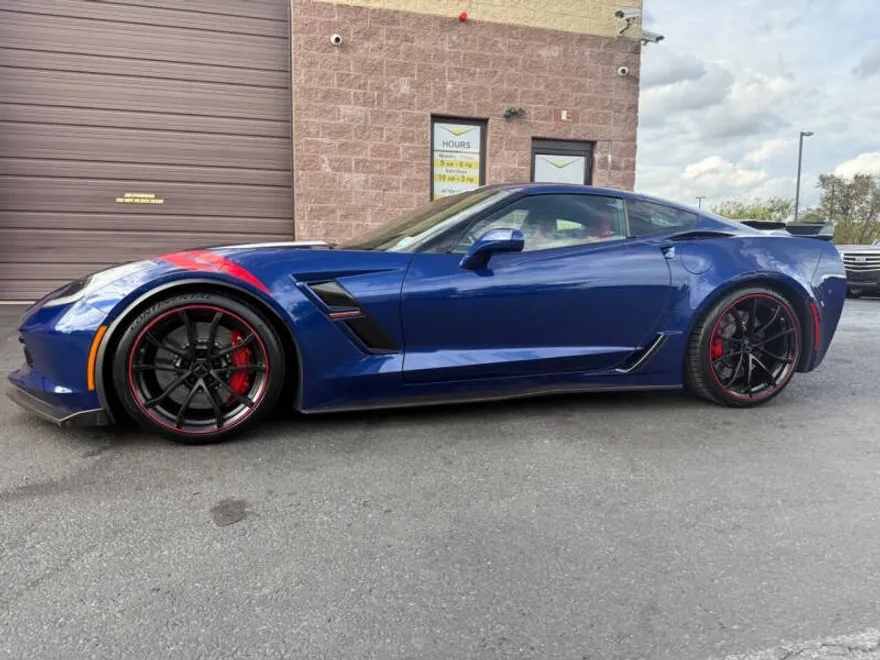 2018 Chevrolet Corvette Grand Sport 2LT photo 1