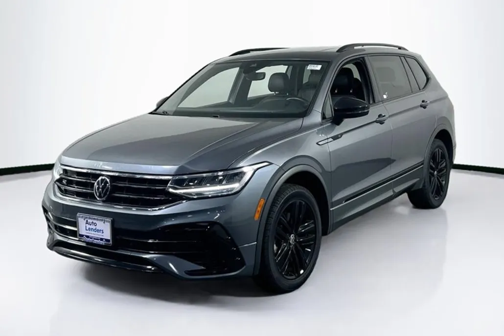 2022 Volkswagen Tiguan SE R-Line Black photo 1