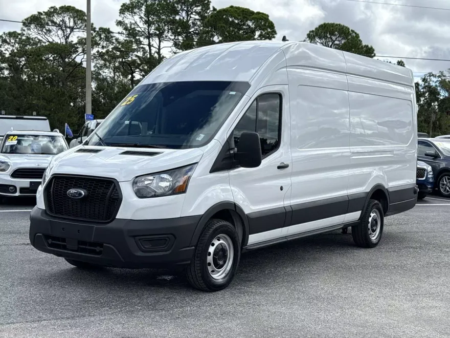 2025 Ford Transit photo 2