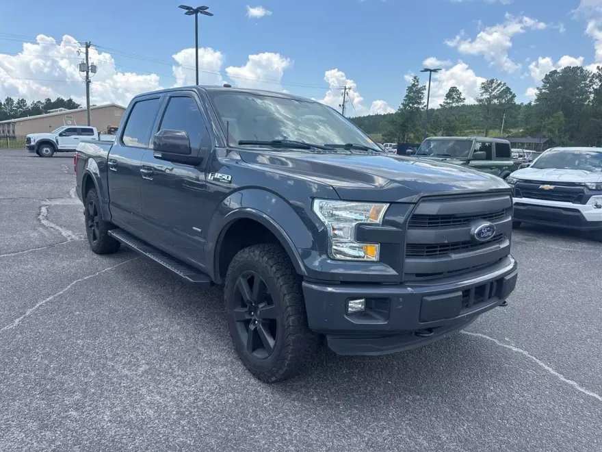 2016 Ford F-150 Lariat photo 1