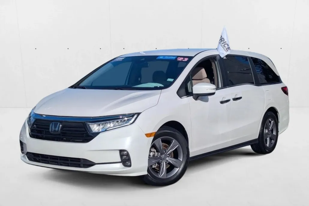 2023 Honda Odyssey EX photo 1