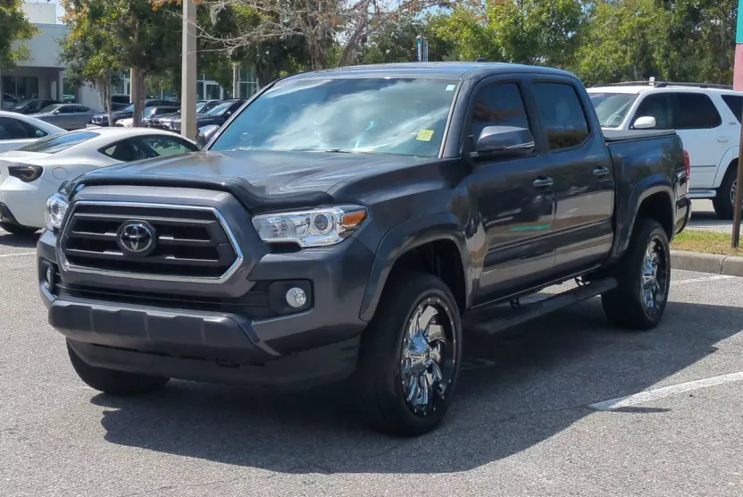 2022 Toyota Tacoma SR5 photo 1