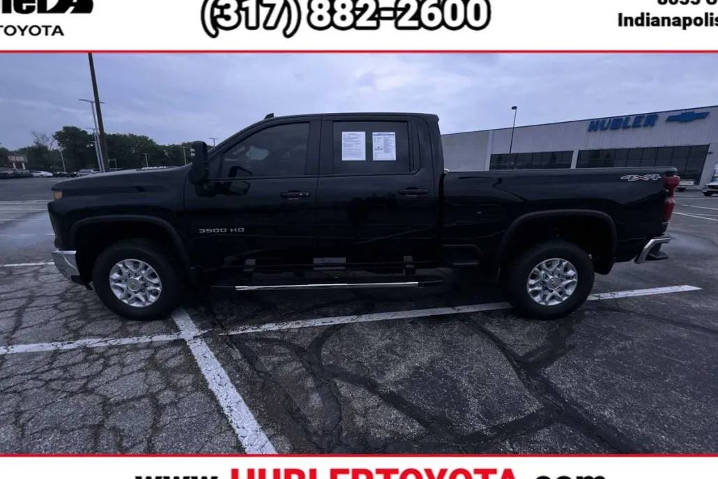 2025 Chevrolet Silverado 3500HD LT photo 1