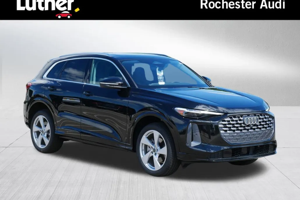 2025 Audi Q5 Premium Plus photo 1