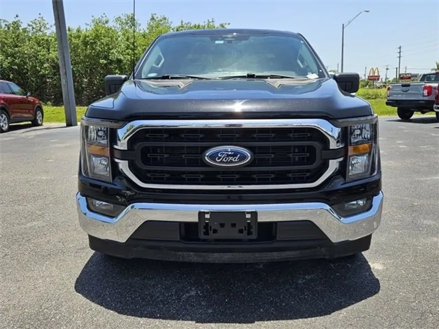 2023 Ford F-150 XLT photo 1