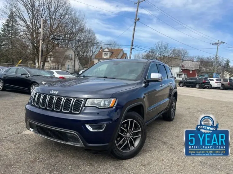 2017 Jeep Grand Cherokee Altitude Sport photo 1