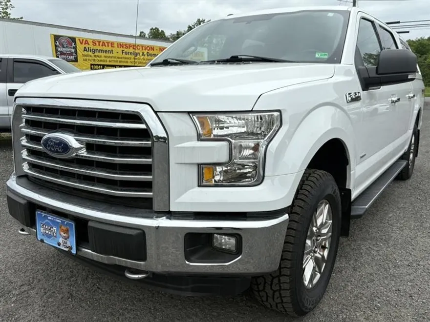 2015 Ford F-150 XLT photo 1