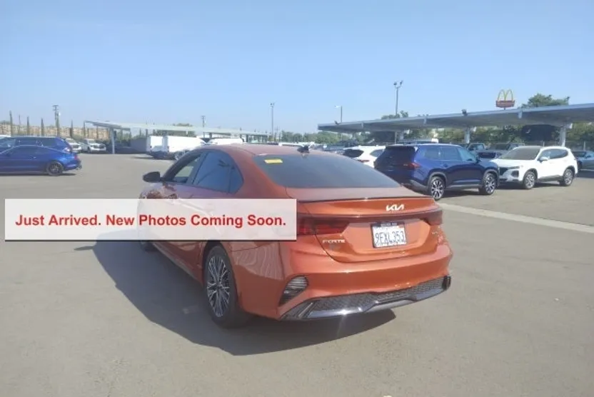 2023 Kia Forte GT-Line photo 1
