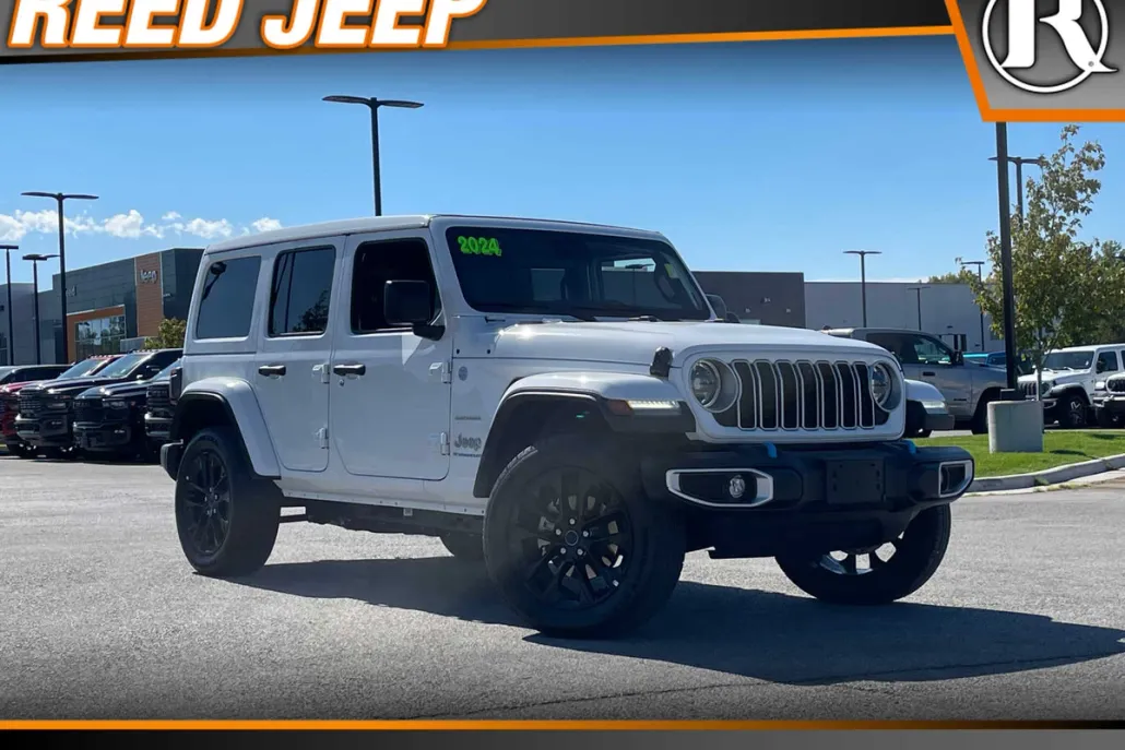 2024 Jeep Wrangler 4xe Sahara photo 1