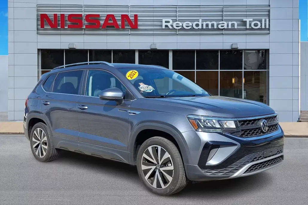 2022 Volkswagen Taos SE photo 1