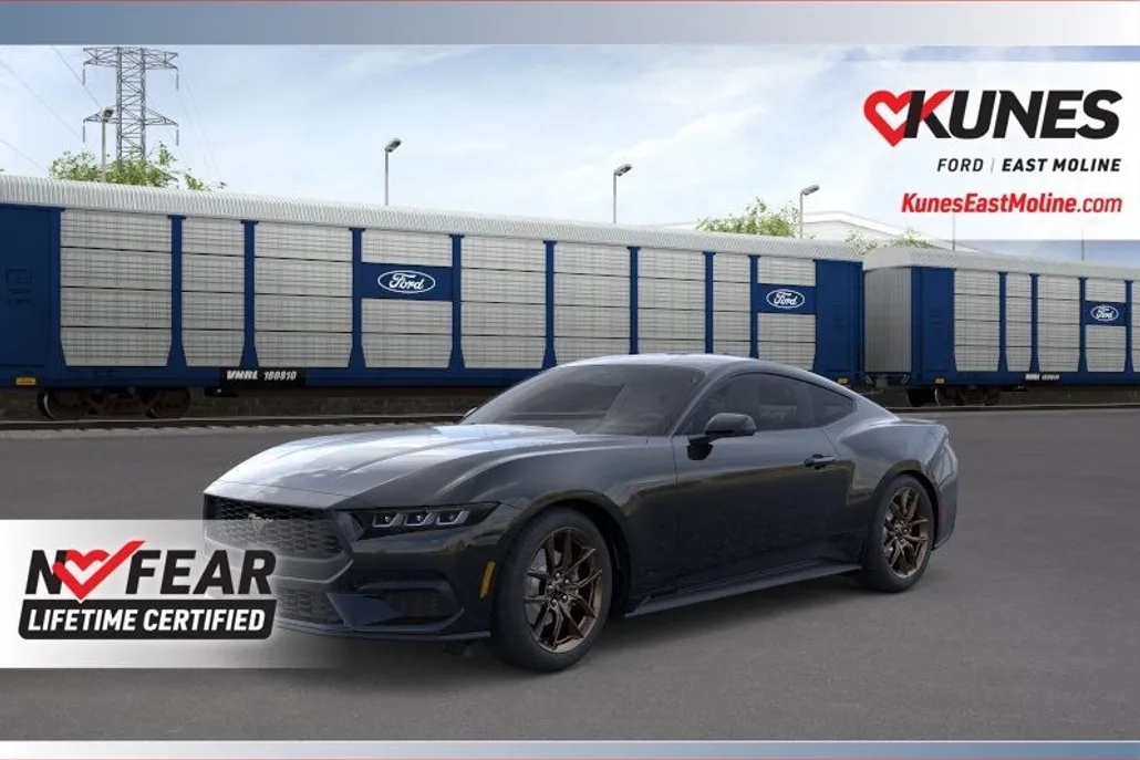2025 Ford Mustang EcoBoost Premium photo 1