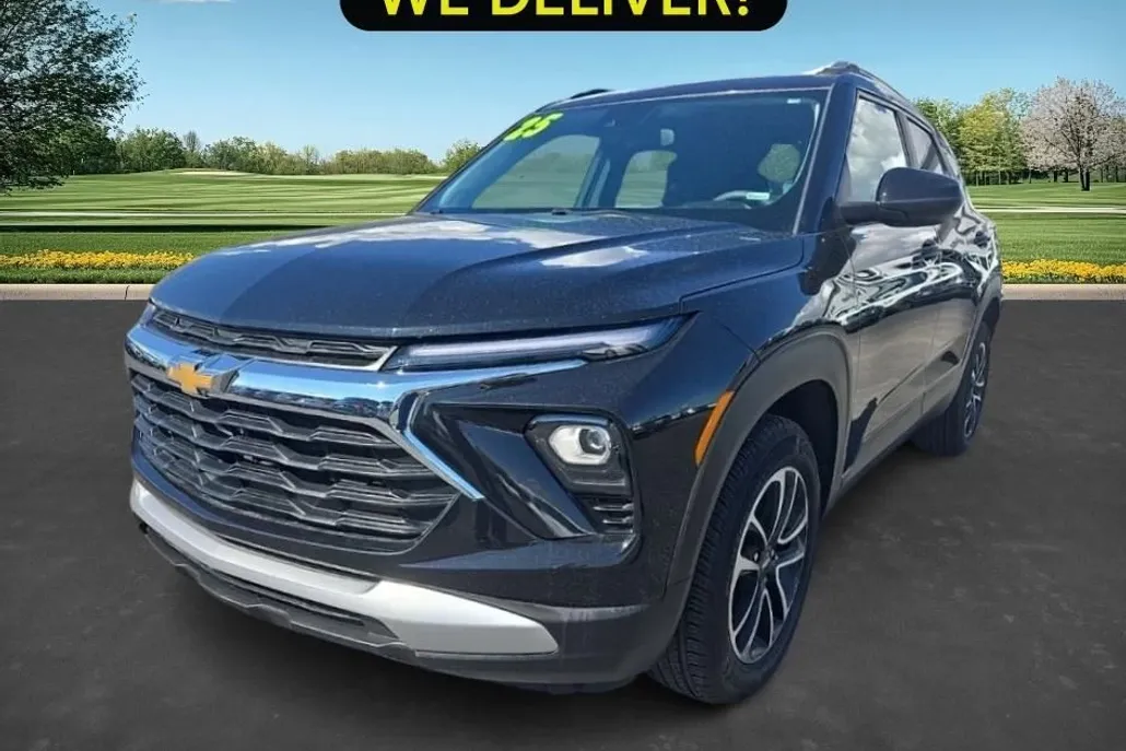 2025 Chevrolet Trailblazer LT photo 1