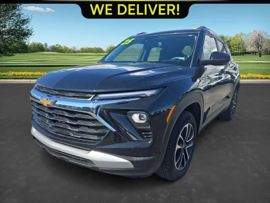 2025 Chevrolet Trailblazer LT photo 1