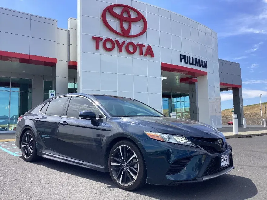 2019 Toyota Camry XSE V6 photo 1