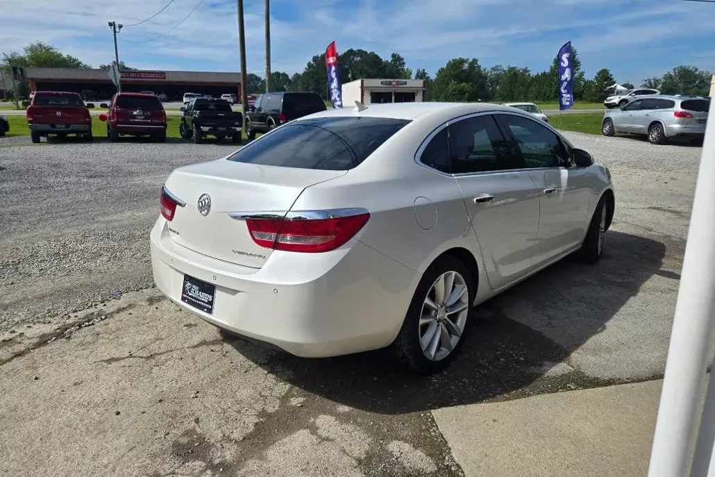 2014 Buick Verano Convenience photo 1