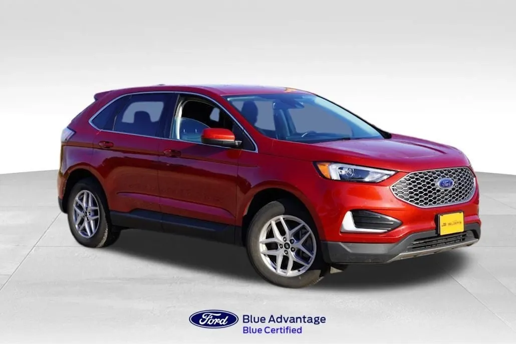 2023 Ford Edge SEL photo 1