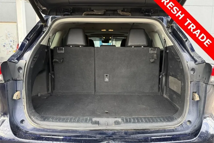 2020 Toyota Highlander XLE photo 1
