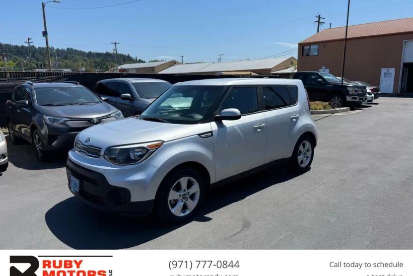2019 Kia Soul Base photo 1